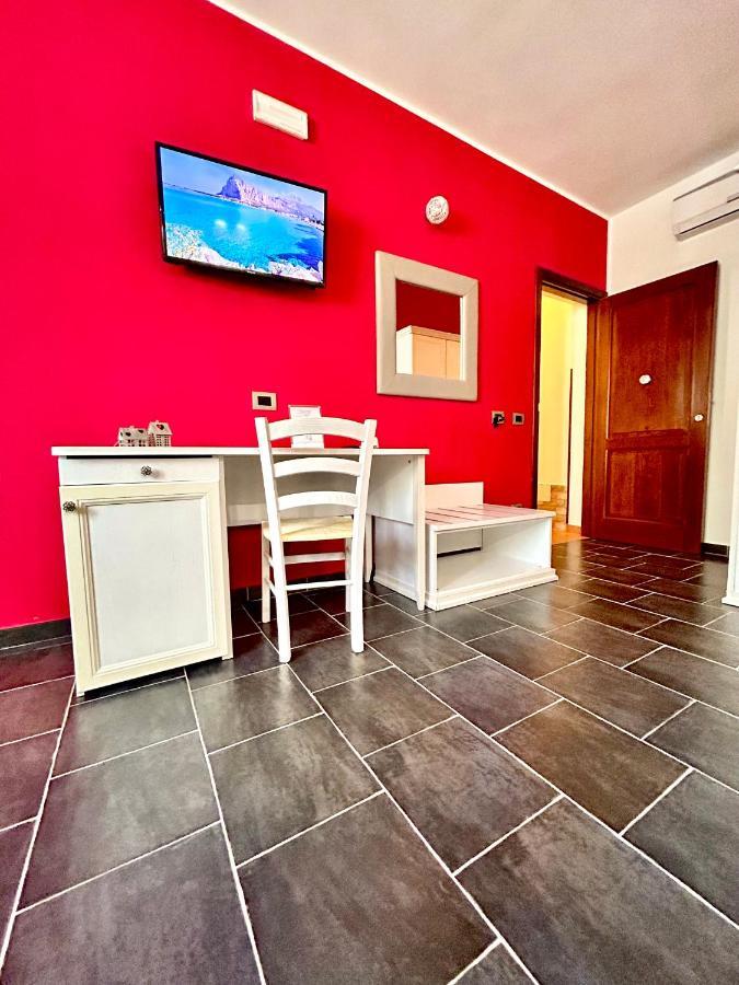 B&B L'Angolino Della Nonna Castelluzzo Dış mekan fotoğraf
