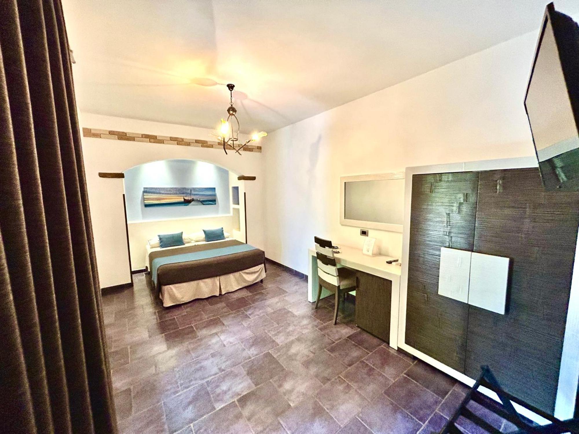 B&B L'Angolino Della Nonna Castelluzzo Dış mekan fotoğraf