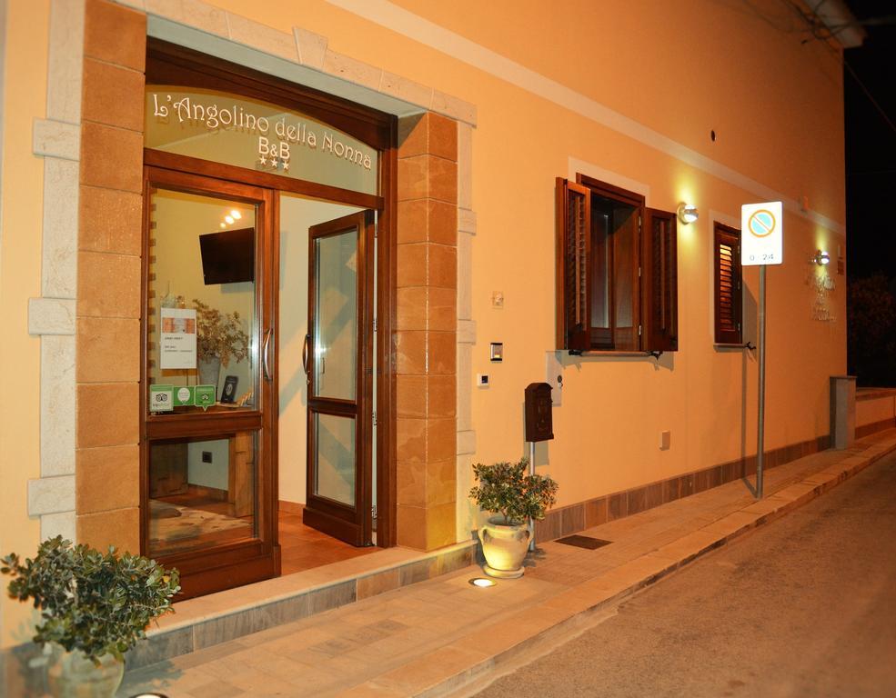 B&B L'Angolino Della Nonna Castelluzzo Dış mekan fotoğraf