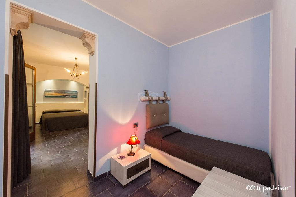 B&B L'Angolino Della Nonna Castelluzzo Dış mekan fotoğraf